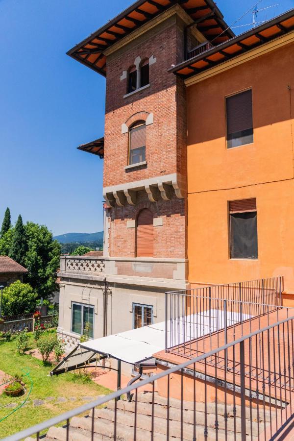 Attico In Villa Storica - Dolcevita Holiday Florenz Exterior foto